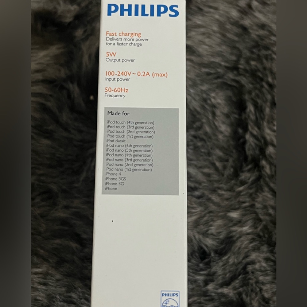 Phillips Wall Mounting Charging Dock!!!😍😍 - Picture 2 of 3